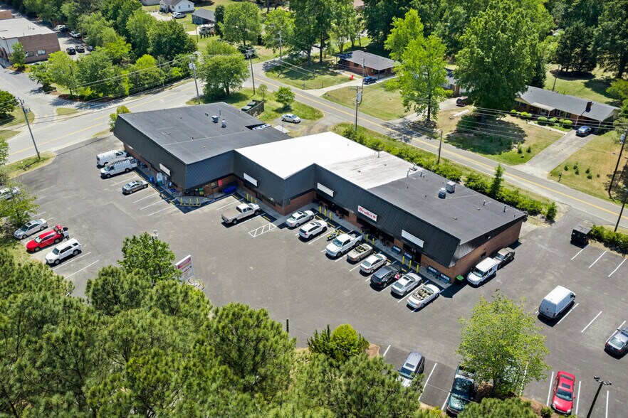 More Photos Of 4701-4707 Hillsborough Rd, Durham General Retail For Lease