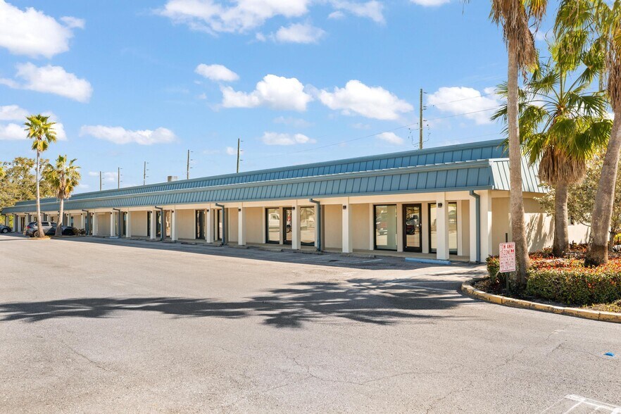 Primary Photo Of 1200 S Pinellas Ave, Tarpon Springs Medical For Lease