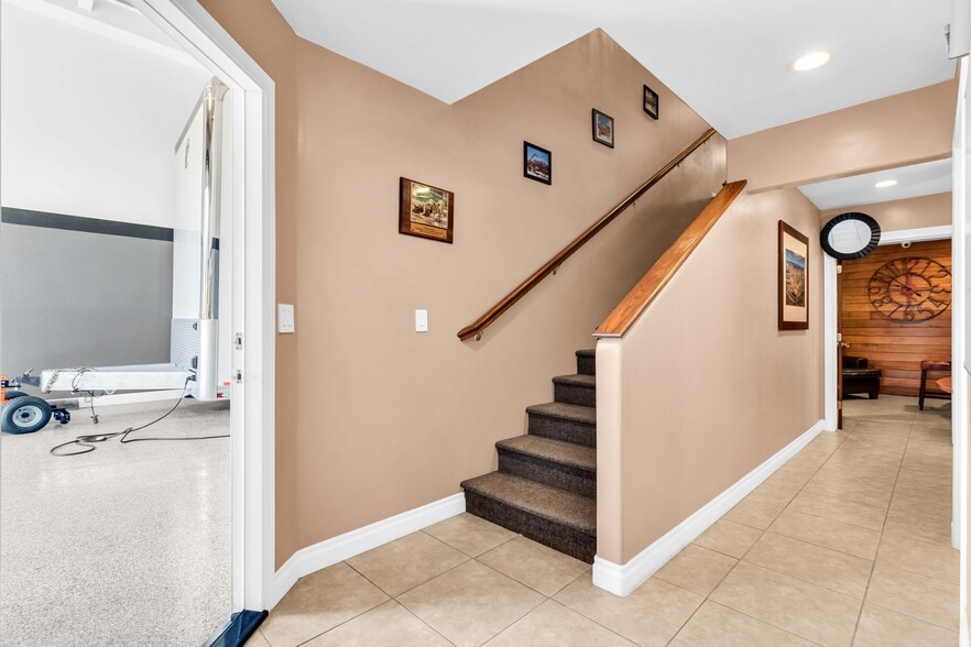 More Photos Of 1316-1320 Coolidge Ave, National City Light Distribution For Sale