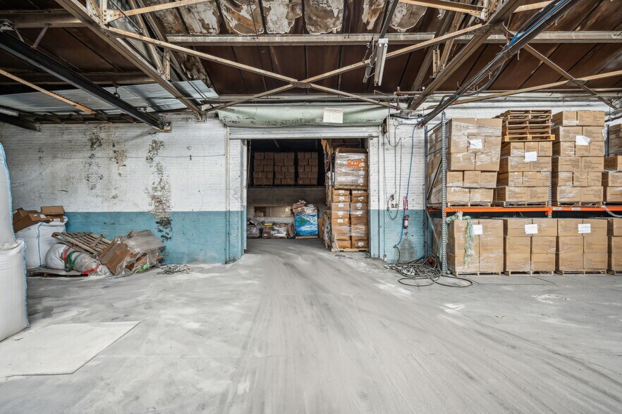 More Photos Of 2901 N 18th St, Philadelphia Warehouse For Sale