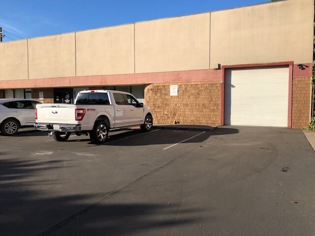 More Photos Of 1040 N Dutton Ave, Santa Rosa Loft Creative Space For Lease
