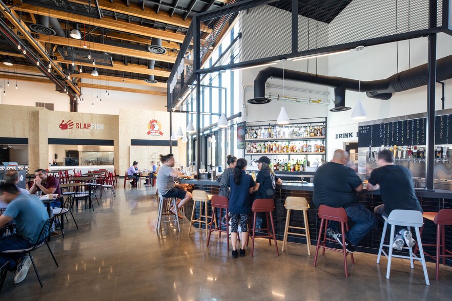 More Photos Of 1705 Flight Way, Tustin General Retail For Lease