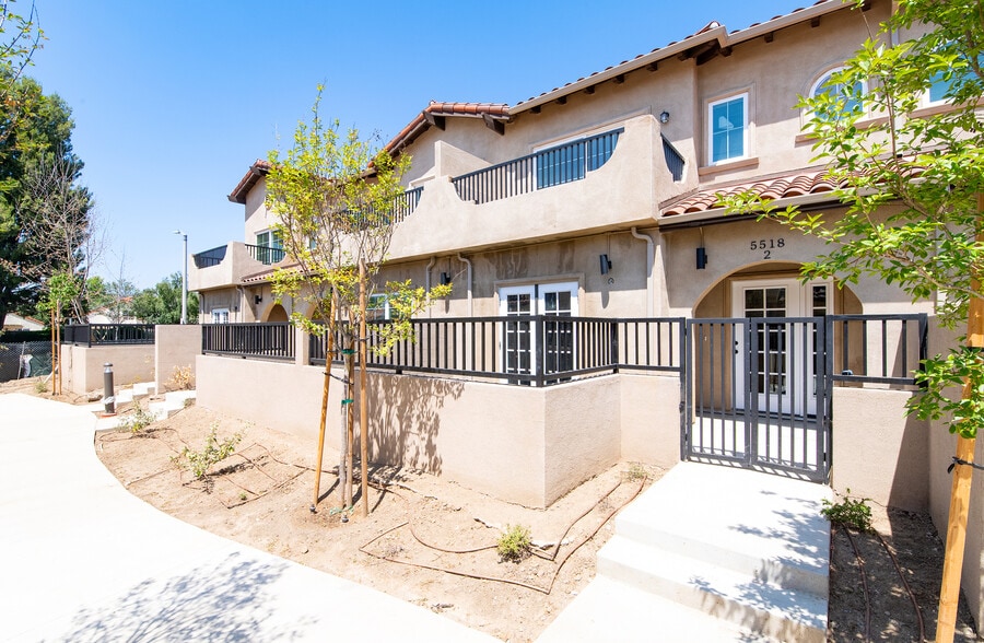 More Photos Of 5526 Los Angeles Ave, Simi Valley Apartments For Sale