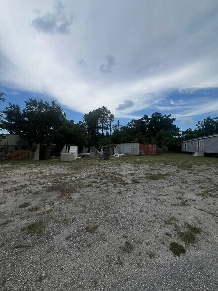 More Photos Of 10916 N Nebraska Ave, Tampa Land For Sale