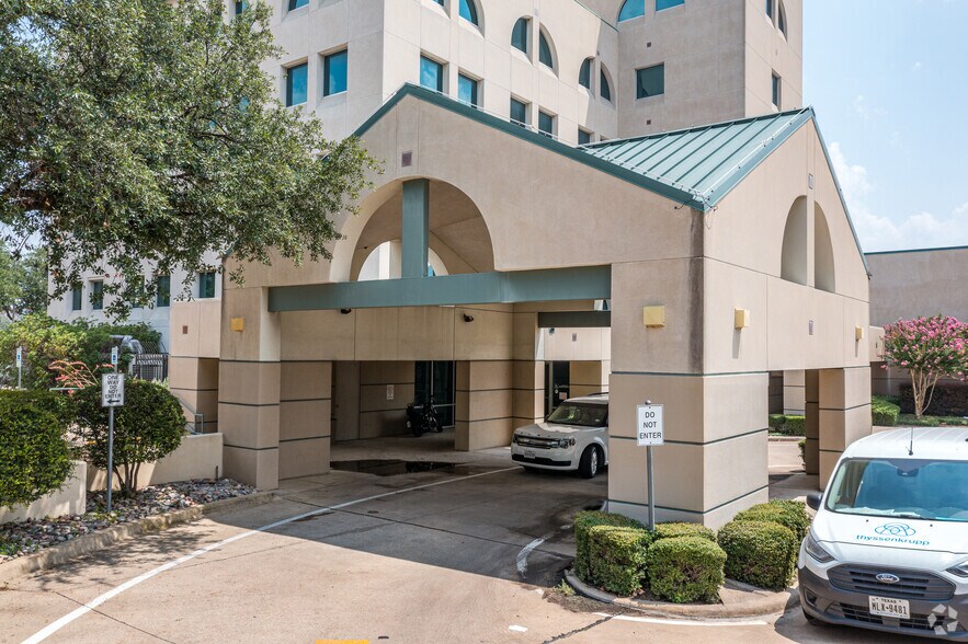 More Photos Of 1201 Summit Ave, Fort Worth Medical For Lease