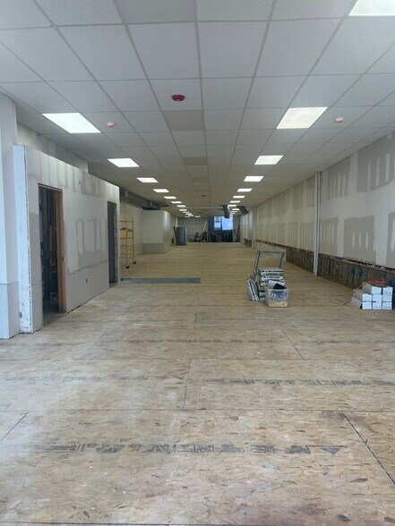 More Photos Of 554 Main St, Stroudsburg Storefront Retail Residential For Lease