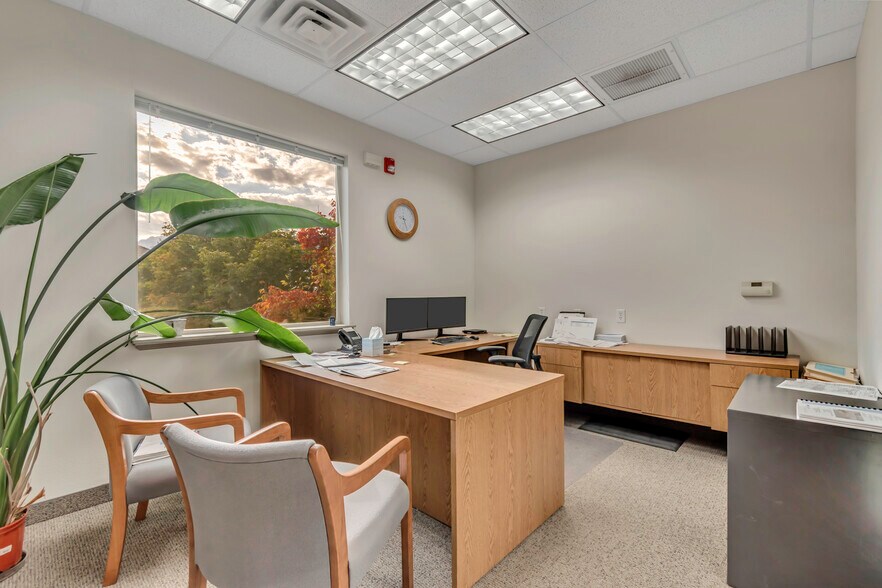 More Photos Of 7396 S Union Park Ave, Midvale Office For Sale