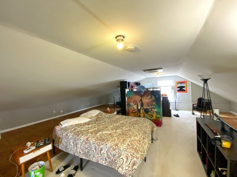 More Photos Of 22 Leonard St, Norwalk Storefront Retail Office For Sale