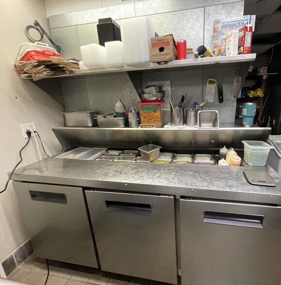 More Photos Of 4450 Kapolei Pky, Kapolei Unknown For Lease