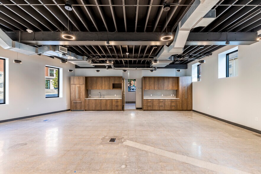 More Photos Of 15-17 Winter St, Cambridge Office For Lease