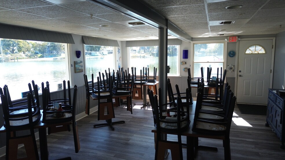 More Photos Of 38869 Morris Point Rd, Abell Restaurant For Sale