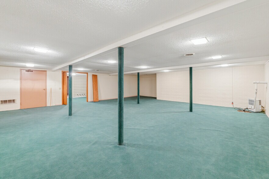 More Photos Of 181 S Main St, Markesan Office Residential For Sale