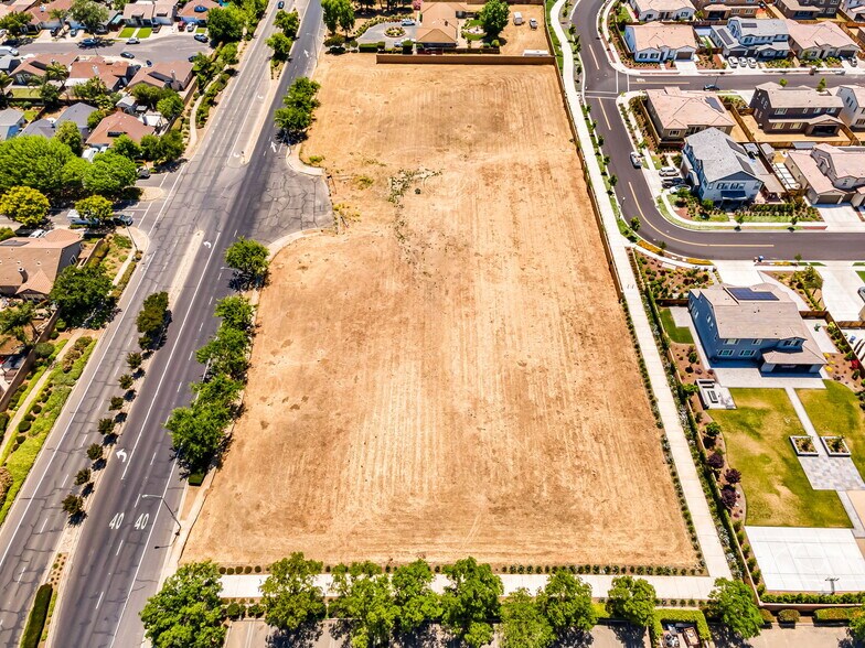 More Photos Of Walnut Blvd, Brentwood Land For Sale