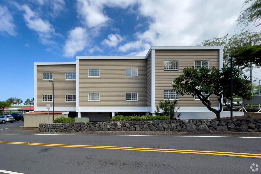 More Photos Of 75-5722 Kuakini Hwy, Kailua Kona Office For Lease