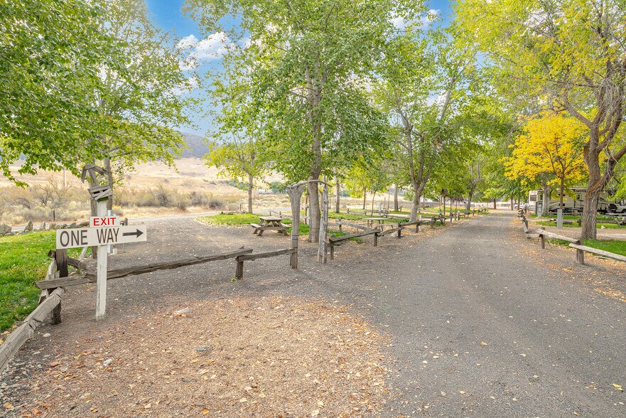 More Photos Of 44892 State Route 21 N, Wilbur Trailer Camper Park For Sale