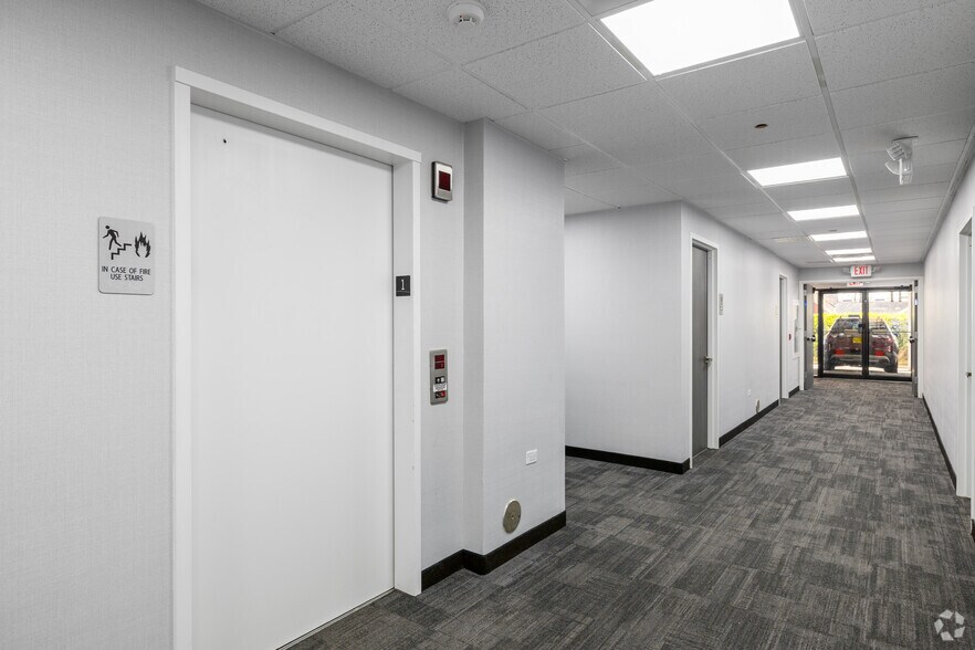 More Photos Of 340 North Ave E, Cranford Office For Lease