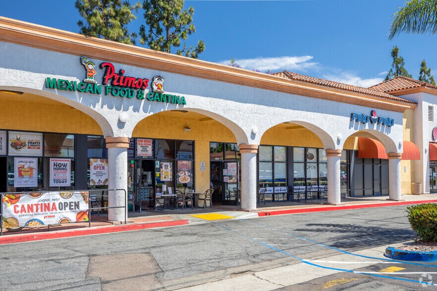 More Photos Of 1348-1366 W Valley Pky, Escondido Unknown For Lease