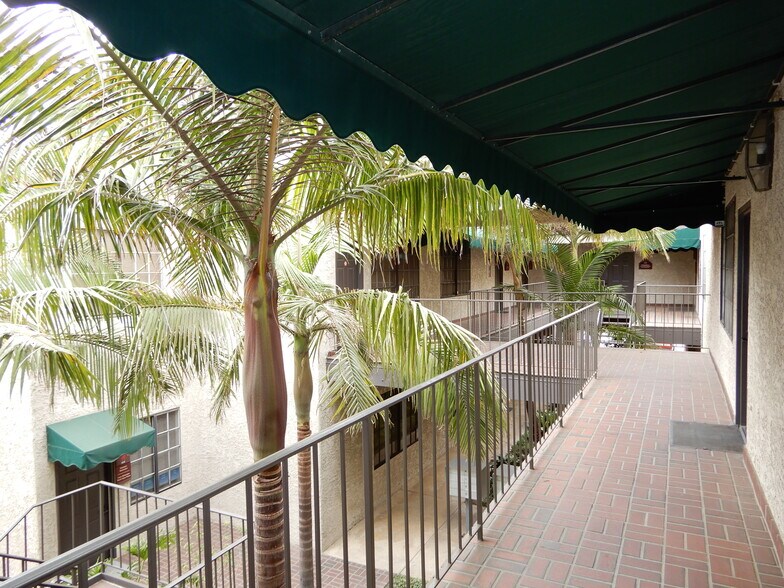 More Photos Of 1200 Paseo Camarillo, Camarillo Medical For Sale