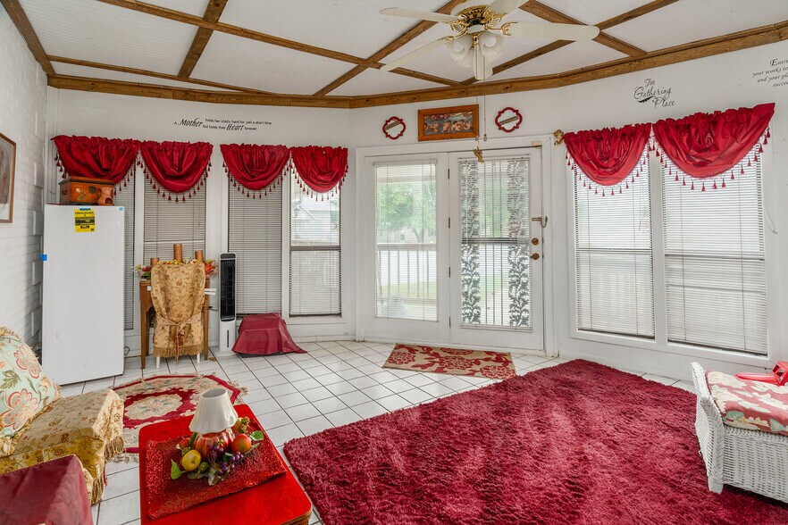 More Photos Of 1414 W MAin St, Marion Lodge Meeting Hall For Sale