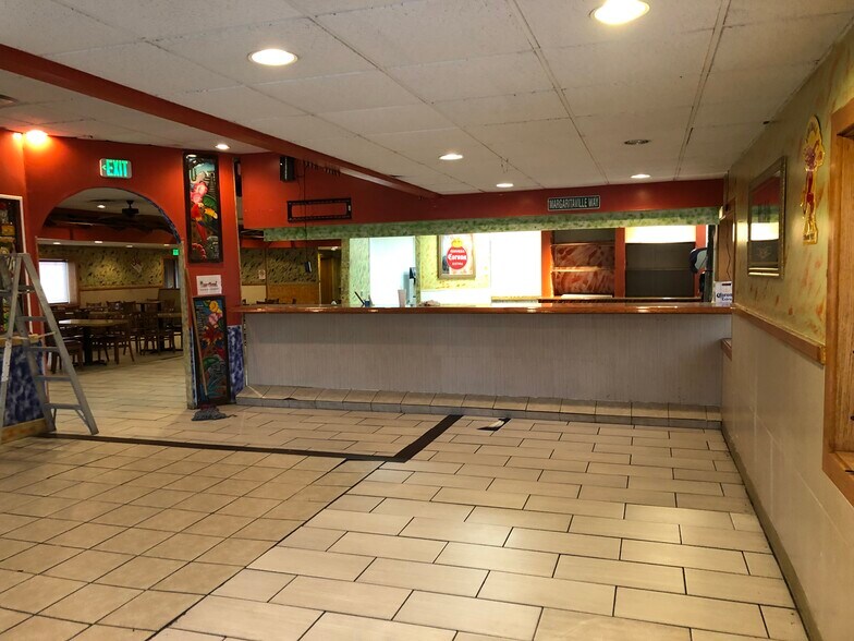 More Photos Of 3535 S Main St, Elkhart Restaurant For Sale