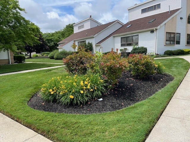 More Photos Of 705 W White Horse Rd, Voorhees Medical For Lease