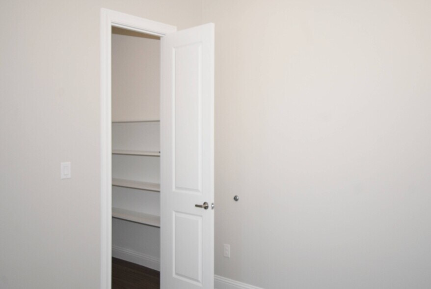 More Photos Of 2601 Little Elm Pky, Little Elm Office For Lease