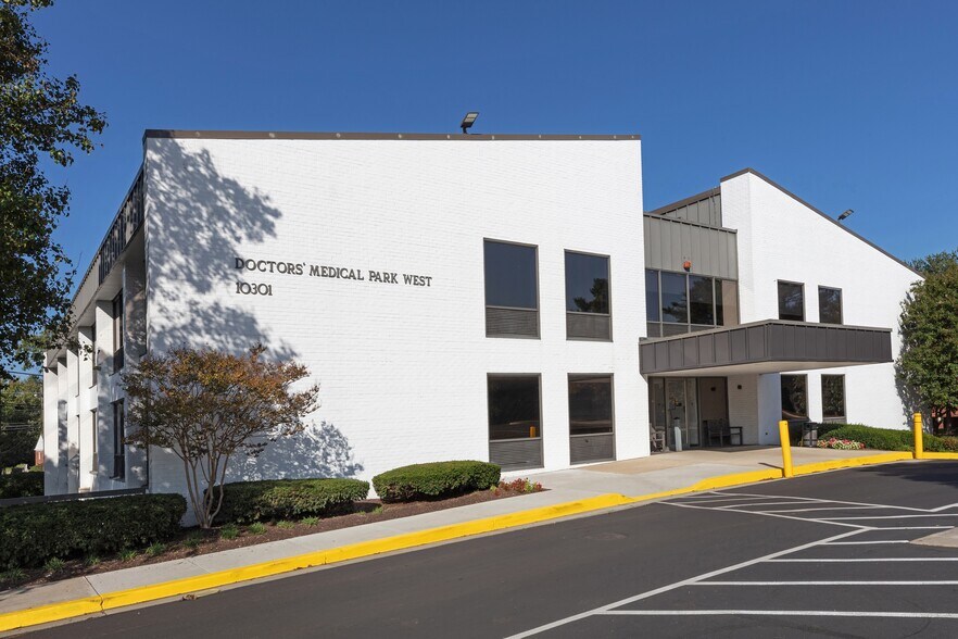 Primary Photo Of 10301 Georgia Ave, Silver Spring Medical For Lease