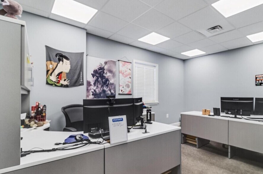 More Photos Of 28265 Three Notch Rd, Mechanicsville Freestanding For Lease