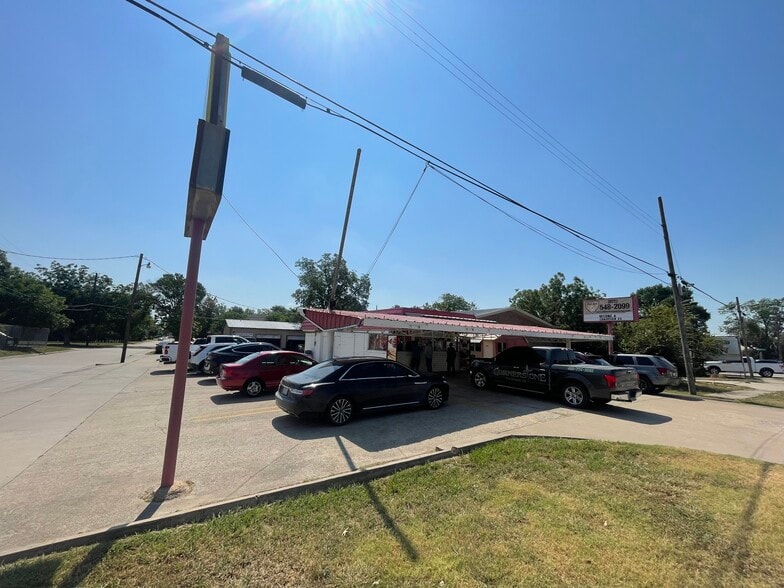 Primary Photo Of , McKinney General Retail For Sale