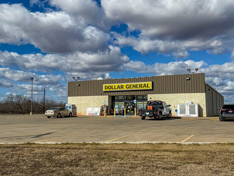 More Photos Of 8122 Seymour Hwy, Wichita Falls Freestanding For Sale