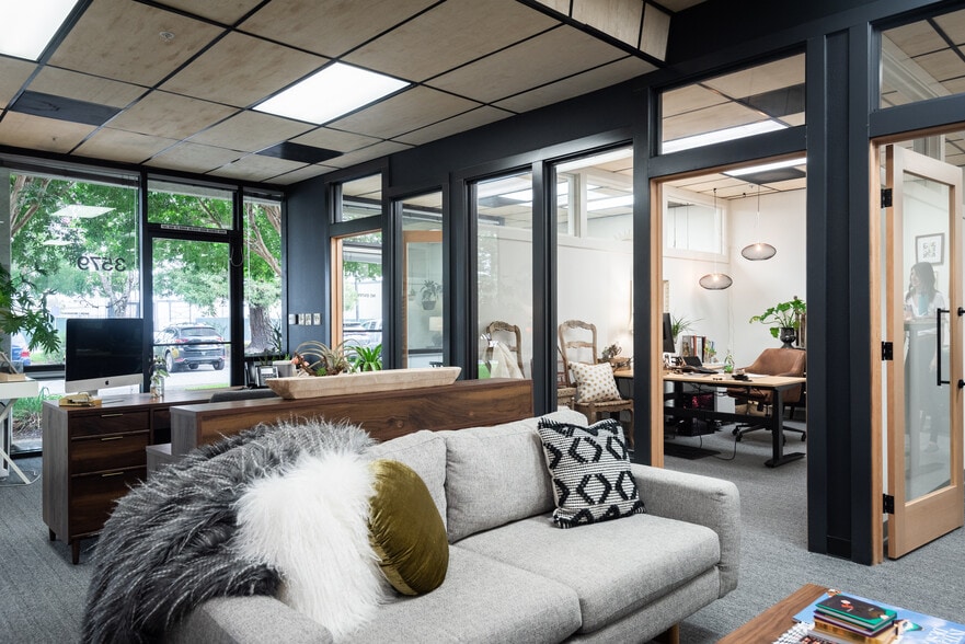 More Photos Of 3579 Westwind Blvd, Santa Rosa Flex For Lease