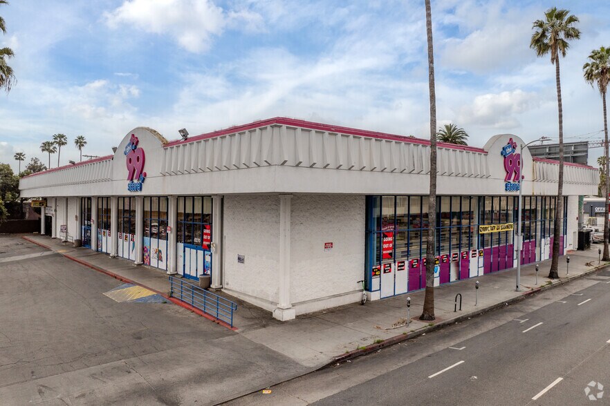 More Photos Of 5270 W Sunset Blvd, Los Angeles Freestanding For Lease