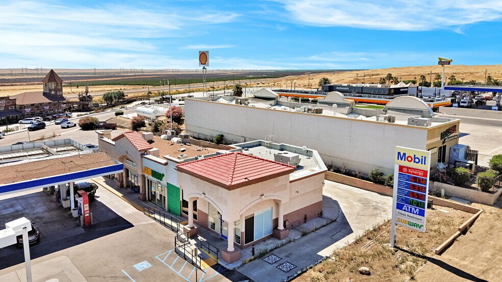 More Photos Of 33300 Bernard Dr, Kettleman City Freestanding For Lease