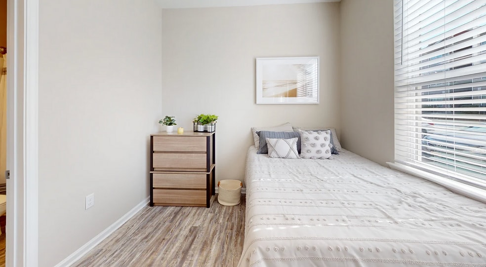 More Photos Of 619 S Kerr Ave, Wilmington Apartments For Sale