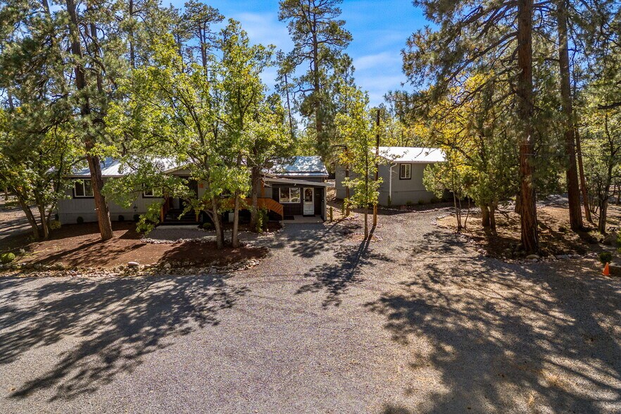 More Photos Of 6385 W White Mountain Blvd, Lakeside Lodge Meeting Hall For Sale