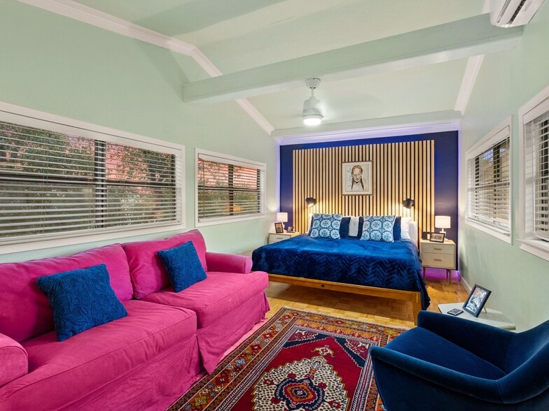 More Photos Of 3500 R O Dr, Spicewood Specialty For Sale