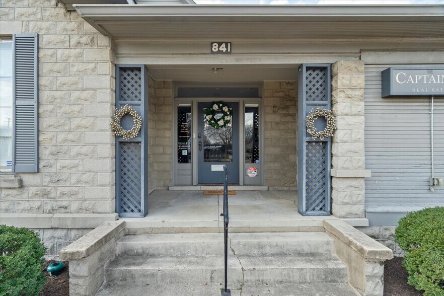 More Photos Of 841 S Cooper St, Memphis Coworking Space