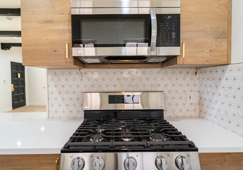 More Photos Of 3767 7th Ave, San Diego Multifamily For Sale