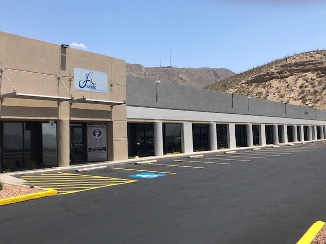 Primary Photo Of 120 Paragon Ln, El Paso Office For Sale