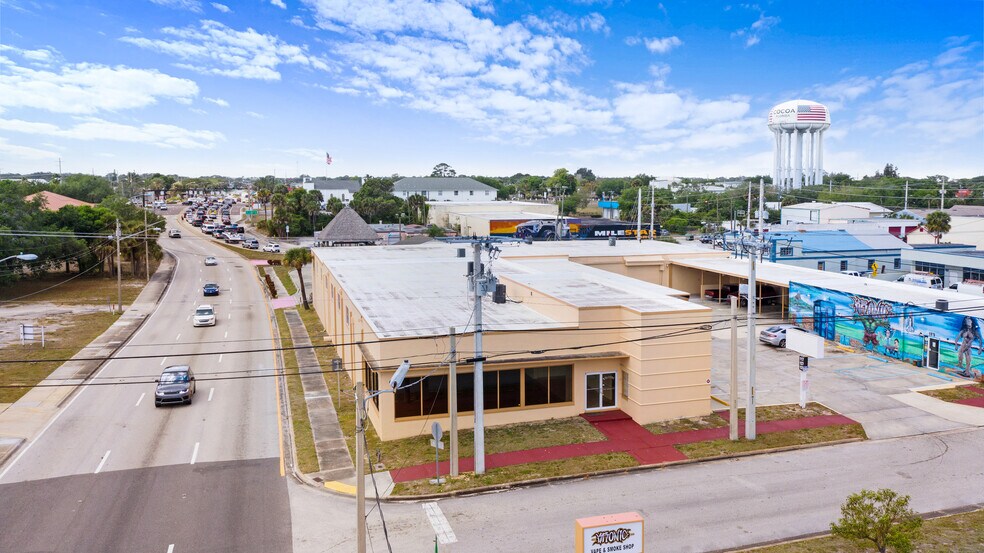 More Photos Of 117-137 Hughlett Ave, Cocoa General Retail For Sale