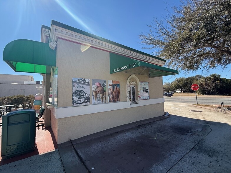 More Photos Of 2521 French Ave, Sanford Fast Food For Sale