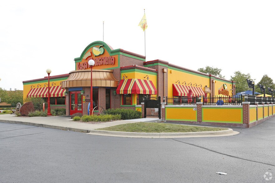 More Photos Of 145 Weber Rd S, Bolingbrook Restaurant For Sale