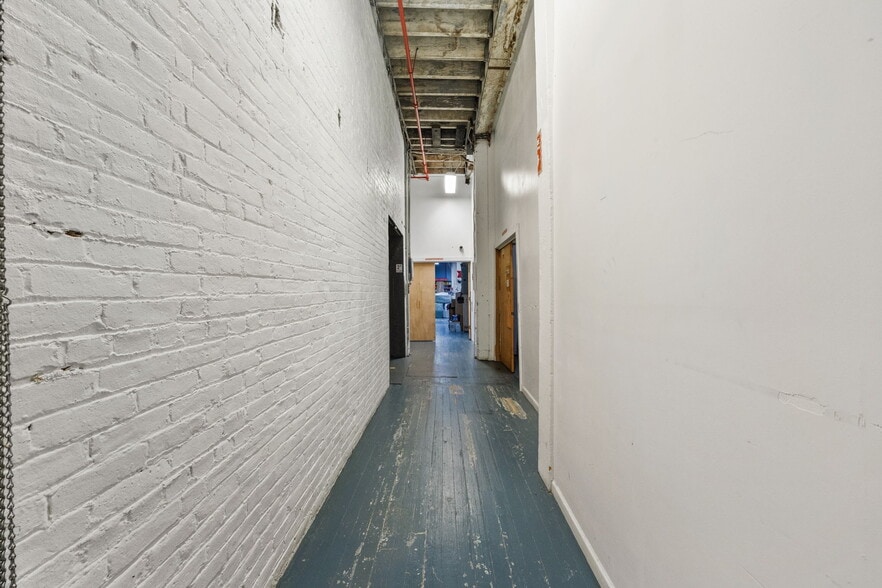 More Photos Of 451 Communipaw Ave, Jersey City Warehouse For Sale