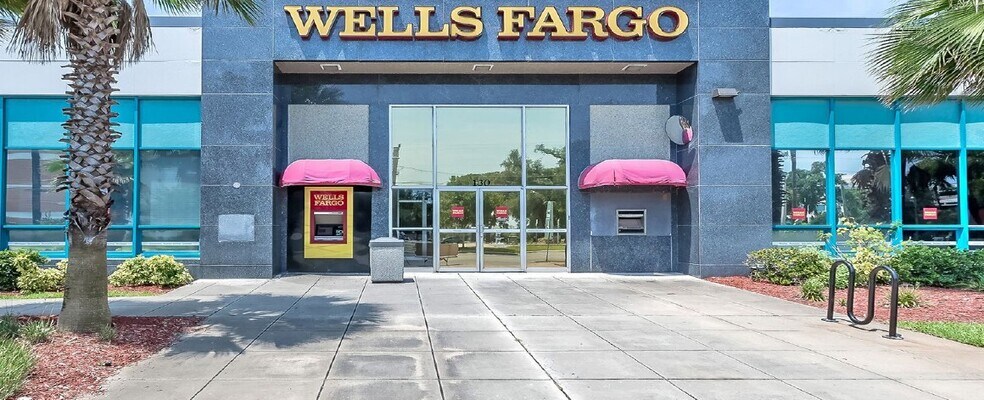 More Photos Of 130 N Ridgewood Ave, Daytona Beach Office For Sale