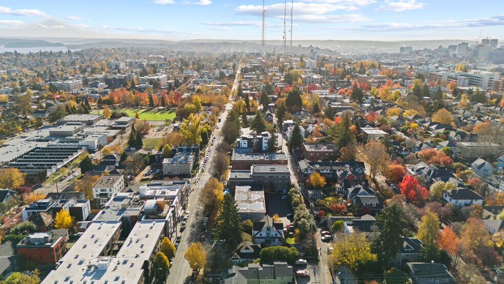 More Photos Of 507 19th Ave E, Seattle Apartments For Sale