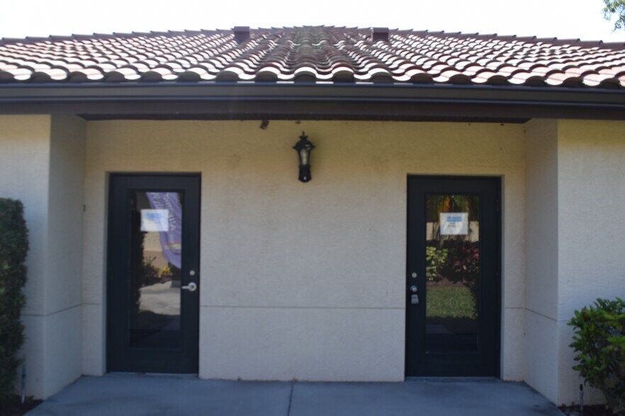 More Photos Of 421 Commercial Ct, Venice Loft Creative Space For Lease