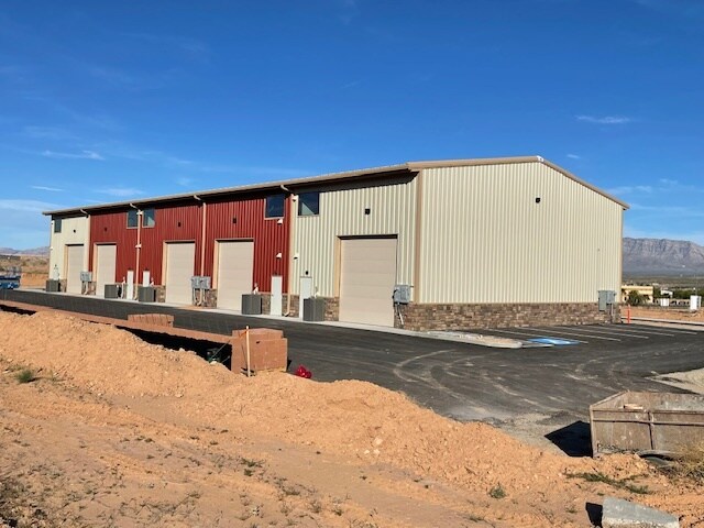 More Photos Of 651 William Shockley Wy, Mesquite Warehouse For Sale