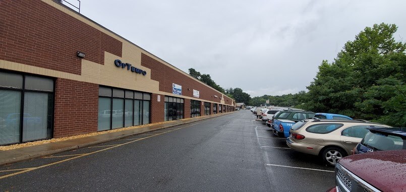 More Photos Of 3619 Richmond Hwy, Stafford Light Distribution For Sale