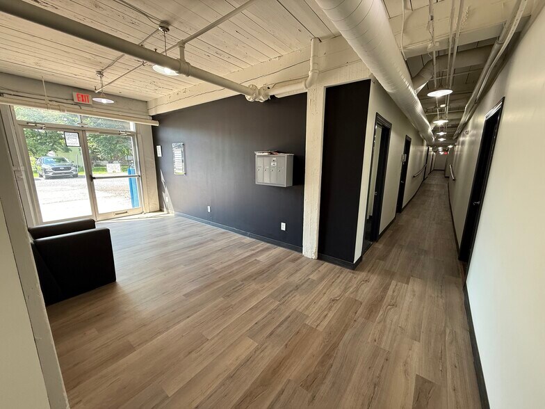 More Photos Of 710 Wheatland St, Phoenixville Office For Lease