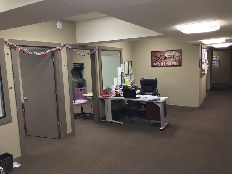 More Photos Of 1545 N Texas St, Fairfield Coworking Space